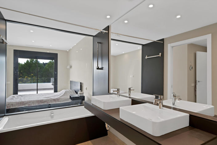 Image No.5-2 Bed Property for sale