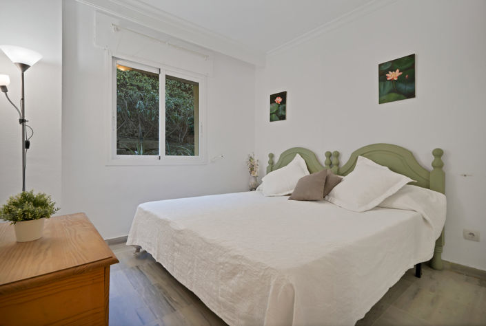 Image No.27-2 Bed Property for sale