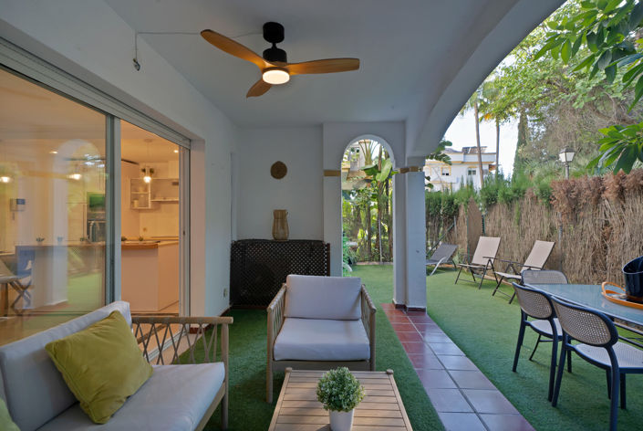 Image No.50-2 Bed Property for sale