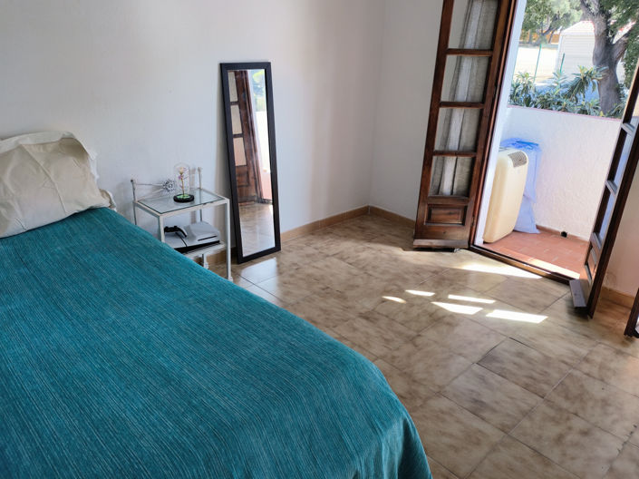 Image No.4-2 Bed Property for sale