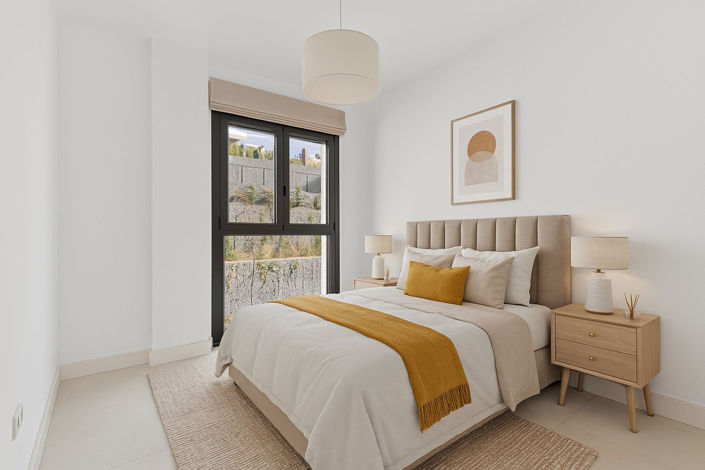 Image No.16-3 Bed Property for sale