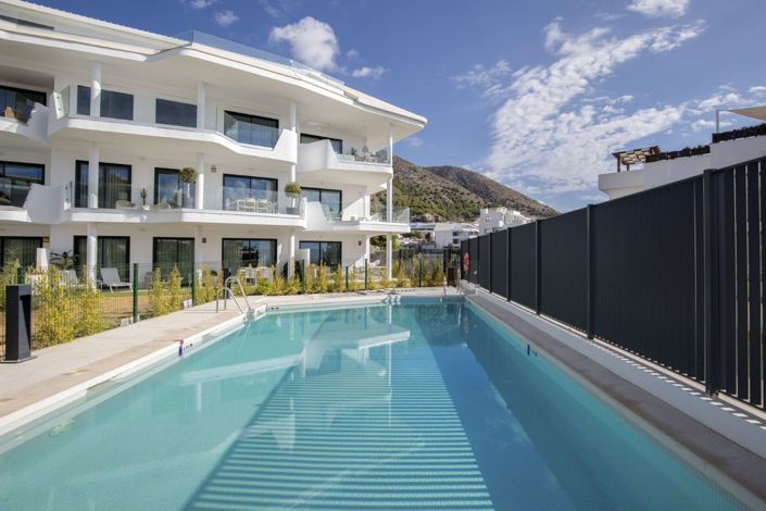 Image No.4-3 Bed Property for sale