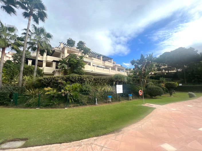 Image No.5-3 Bed Property for sale