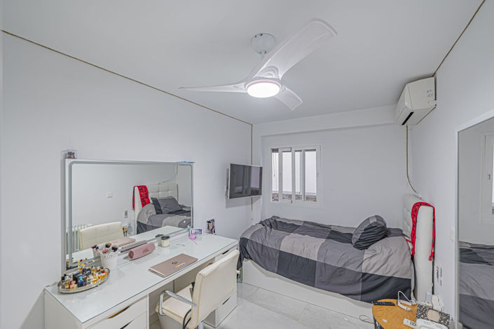 Image No.5-3 Bed Property for sale