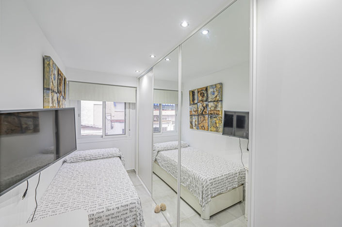 Image No.8-3 Bed Property for sale