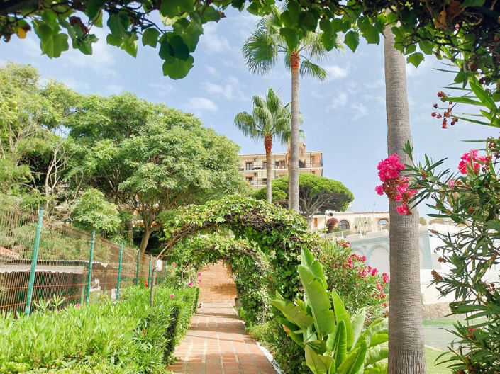 Image No.29-2 Bed Property for sale