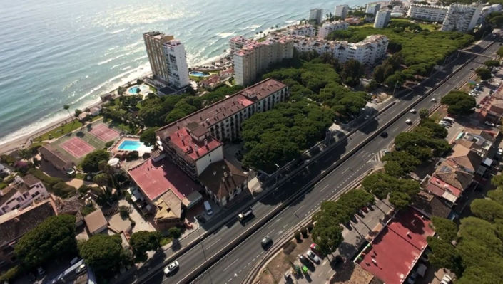 Image No.39-2 Bed Property for sale