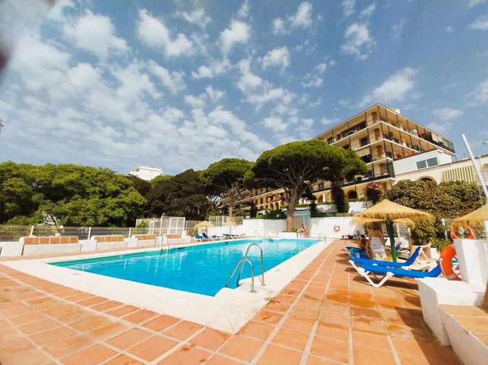 Image No.48-2 Bed Property for sale