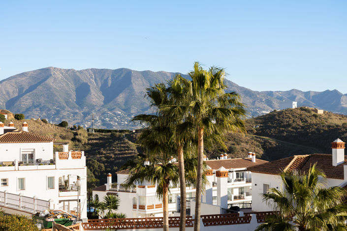 Image No.31-3 Bed Property for sale