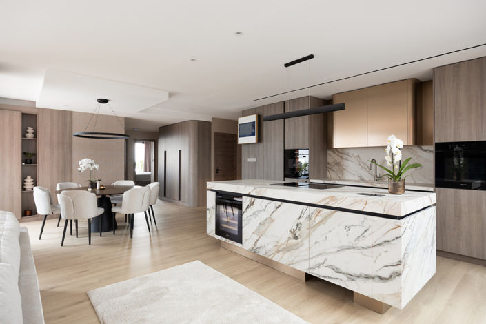 Image No.8-3 Bed Property for sale