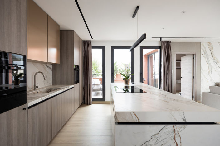 Image No.9-3 Bed Property for sale