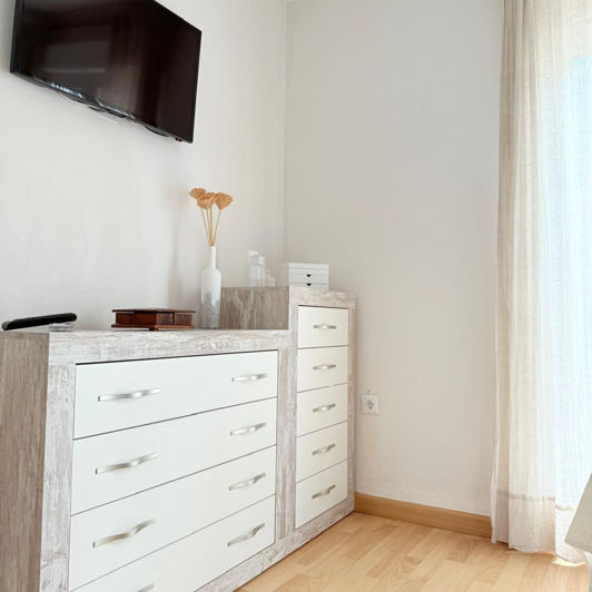 Image No.18-5 Bed Townhouse for sale