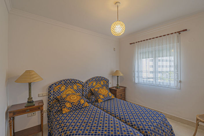 Image No.7-2 Bed Property for sale