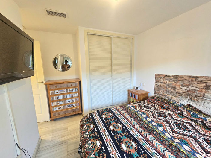 Image No.3-2 Bed Property for sale