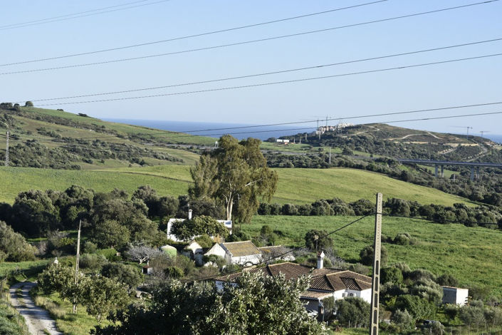 Image No.17-2 Bed Property for sale