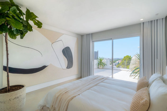 Image No.16-3 Bed Property for sale