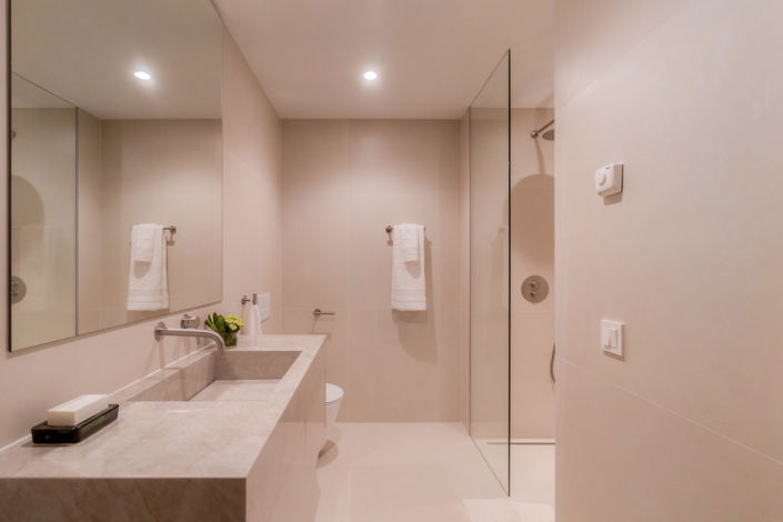 Image No.22-3 Bed Property for sale