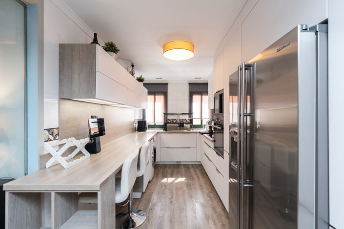 Image No.5-3 Bed Property for sale