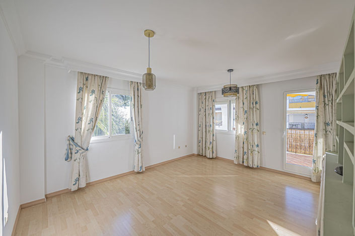 Image No.5-Propriété de 3 chambres à vendre à Golden Mile