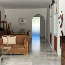 property1067279b4b8ca38b20e9eda3ed3b9e417048