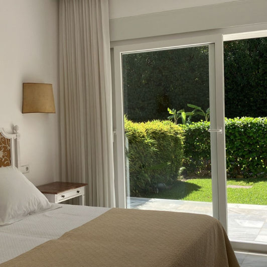 Image No.22-3 Bed Property for sale