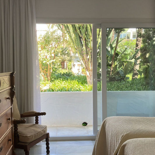 Image No.27-3 Bed Property for sale