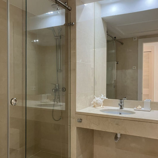 Image No.35-3 Bed Property for sale