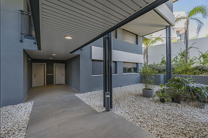 Image No.23-3 Bed Property for sale