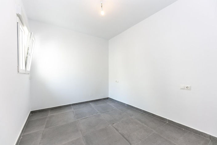 Image No.5-4 Bed Townhouse for sale