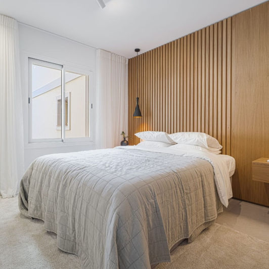 Image No.3-3 Bed Property for sale