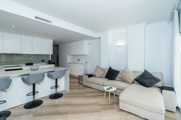 Image No.25-3 Bed Property for sale