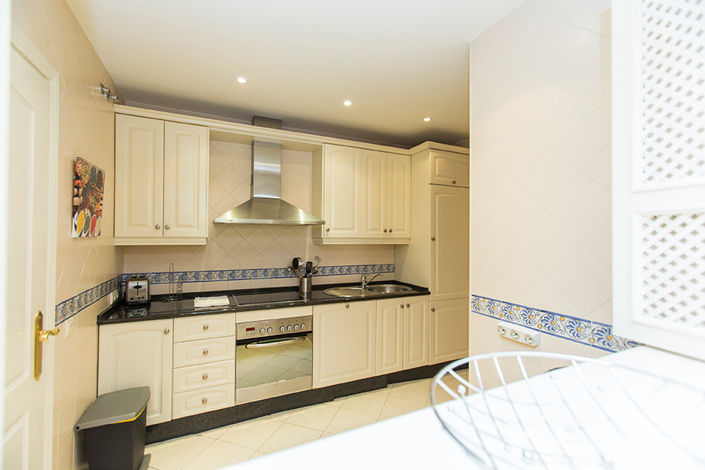 Image No.4-3 Bed Property for sale