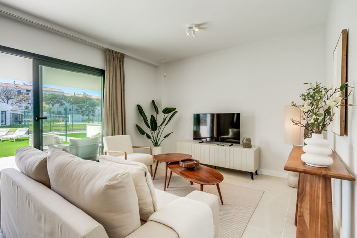 Image No.4-2 Bed Property for sale