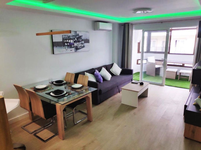 Image No.11-1 Bed Property for sale