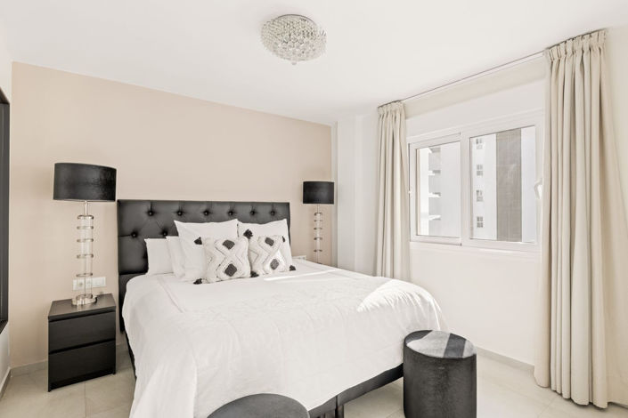 Image No.16-3 Bed Property for sale