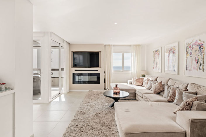 Image No.6-3 Bed Property for sale