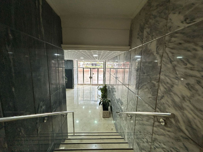 Image No.11-4 Bed Property for sale