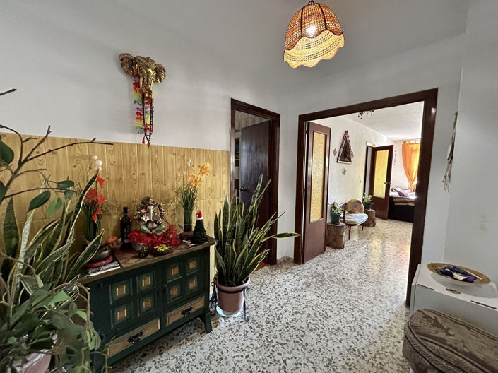 Image No.23-4 Bed Property for sale