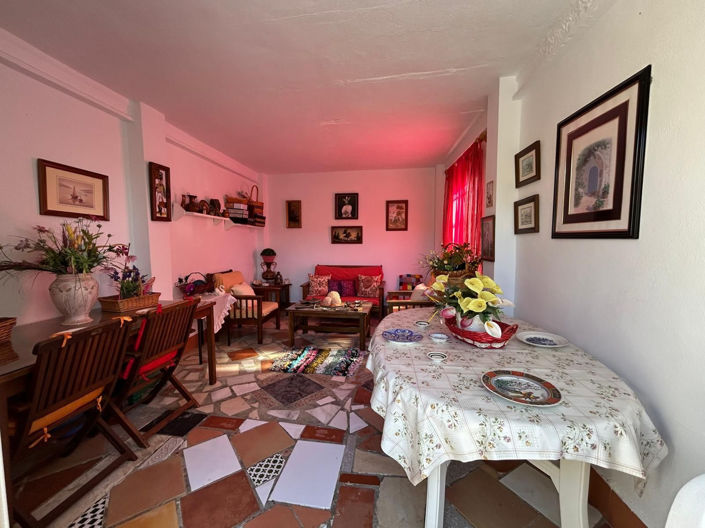 Image No.14-2 Bed Villa for sale