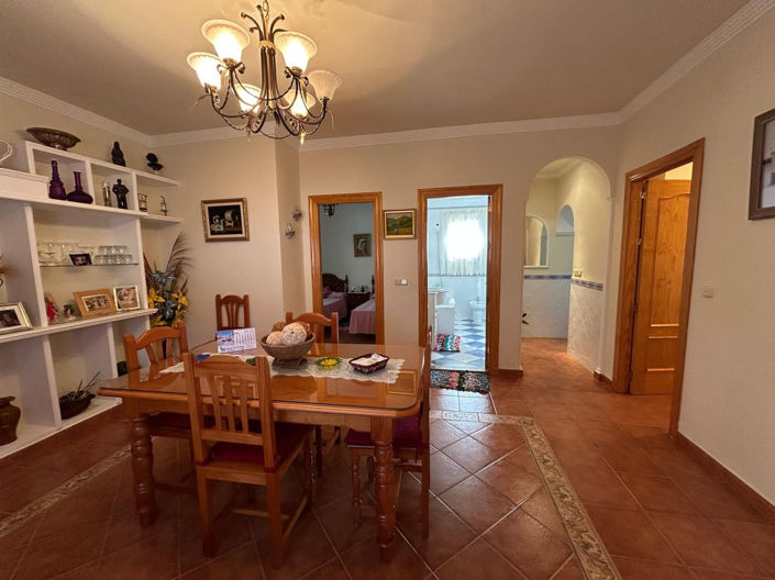 Image No.27-2 Bed Villa for sale