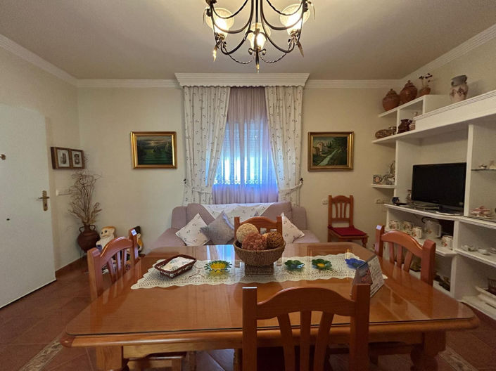 Image No.28-2 Bed Villa for sale