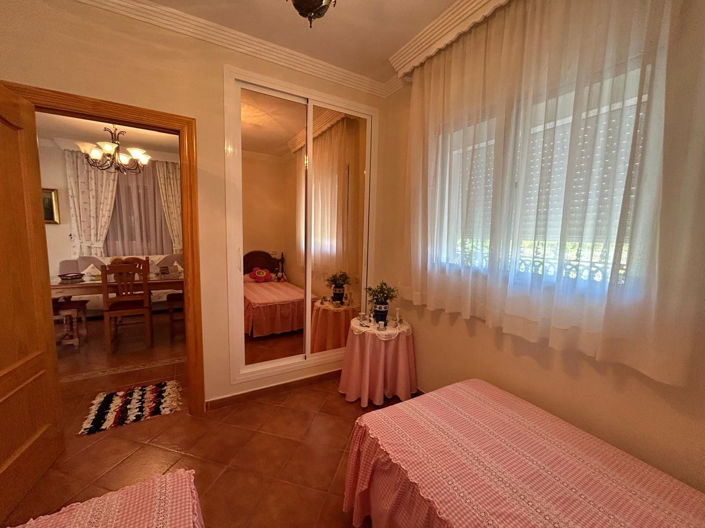 Image No.37-2 Bed Villa for sale