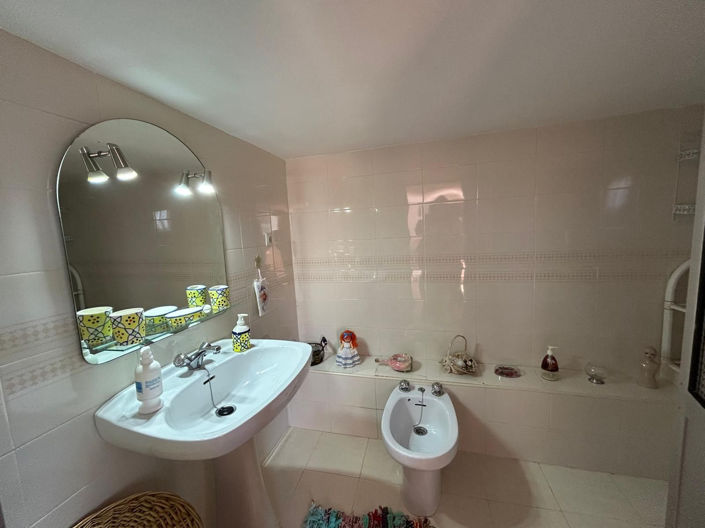 Image No.8-2 Bed Villa for sale