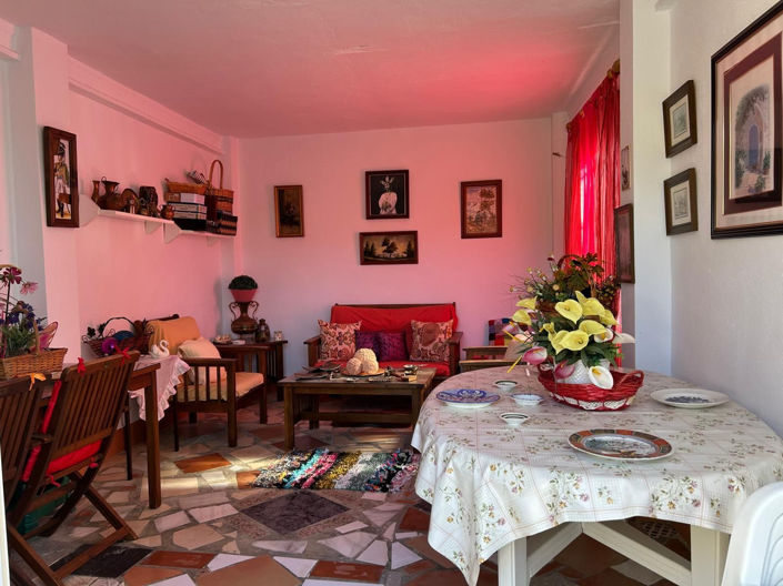 Image No.9-2 Bed Villa for sale