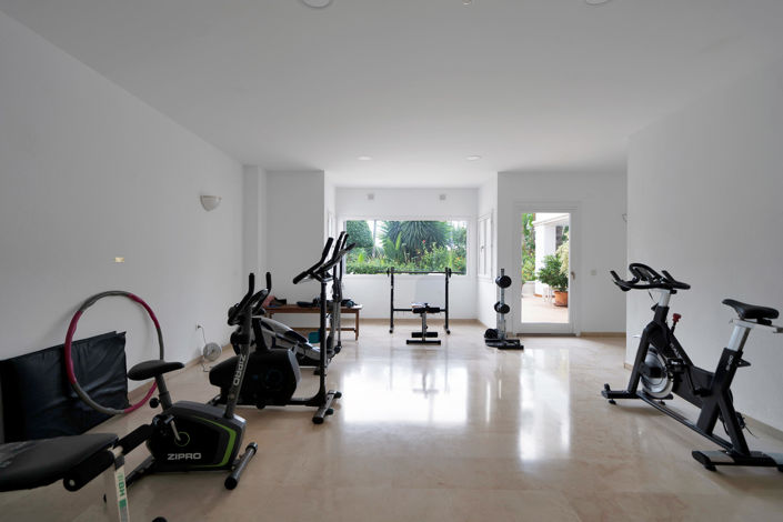 Image No.19-2 Bed Property for sale