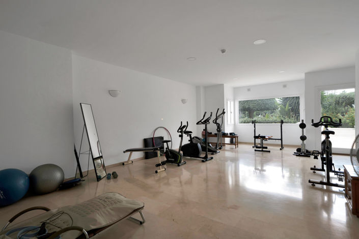 Image No.21-2 Bed Property for sale