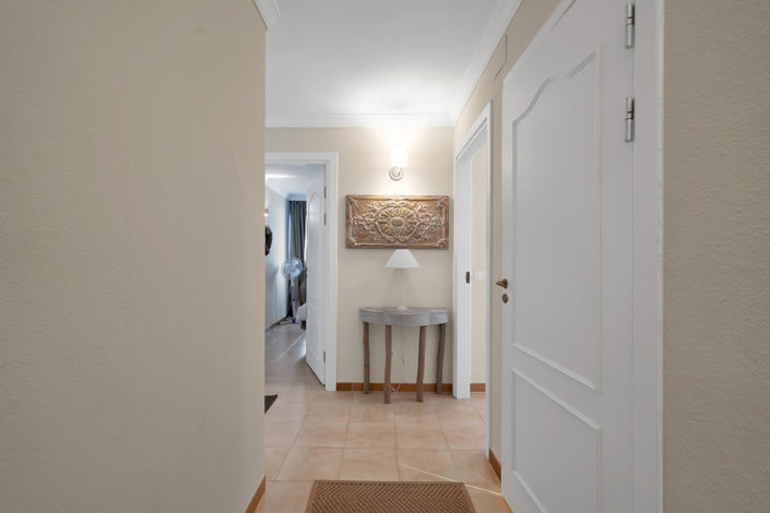 Image No.32-2 Bed Property for sale