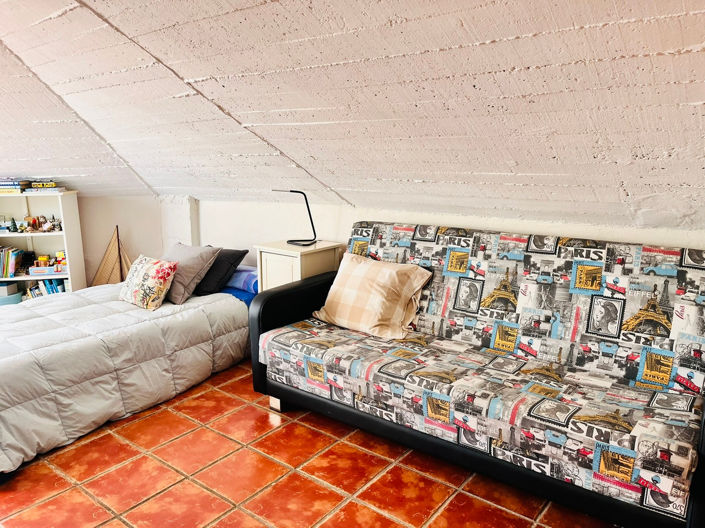 Image No.11-2 Bed Penthouse for sale