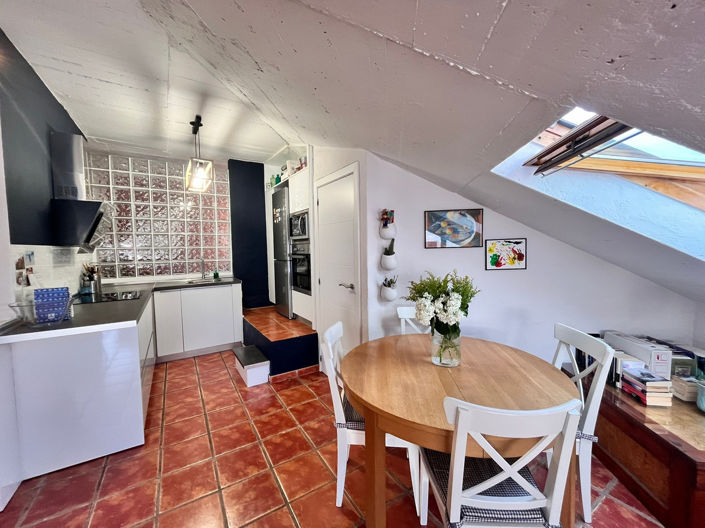 Image No.33-2 Bed Penthouse for sale