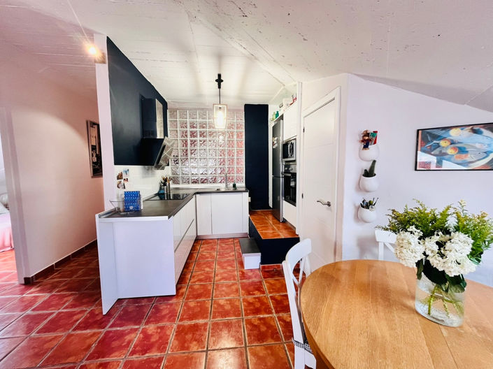 Image No.43-2 Bed Penthouse for sale